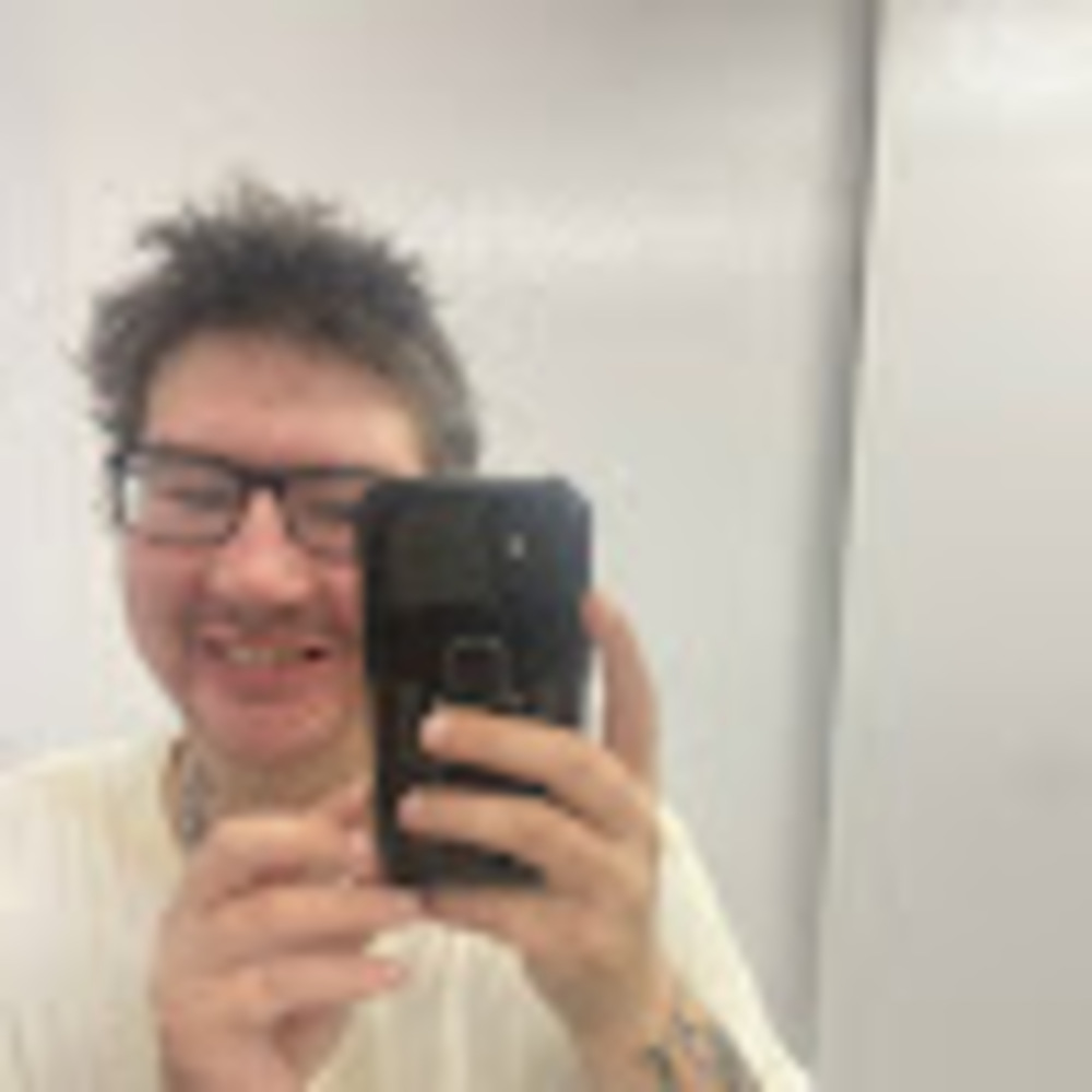 Meet your Posher, Chris